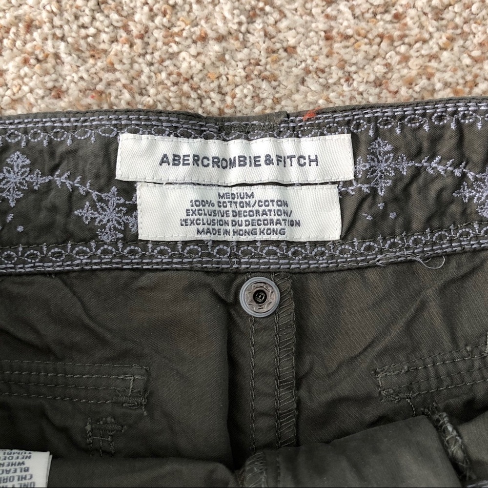 Abercrombie & Fitch Shorts - Picture 3 of 3